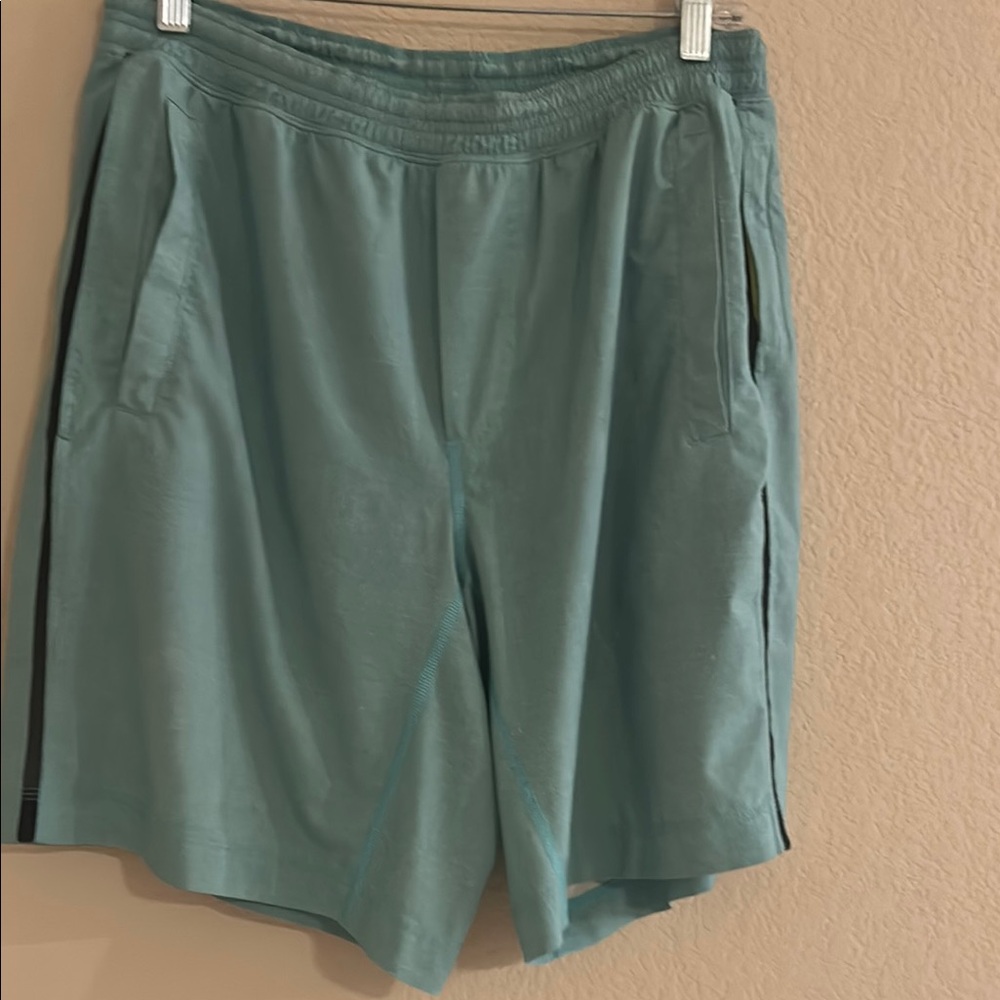 Lululemon Men's Teal Shorts size L